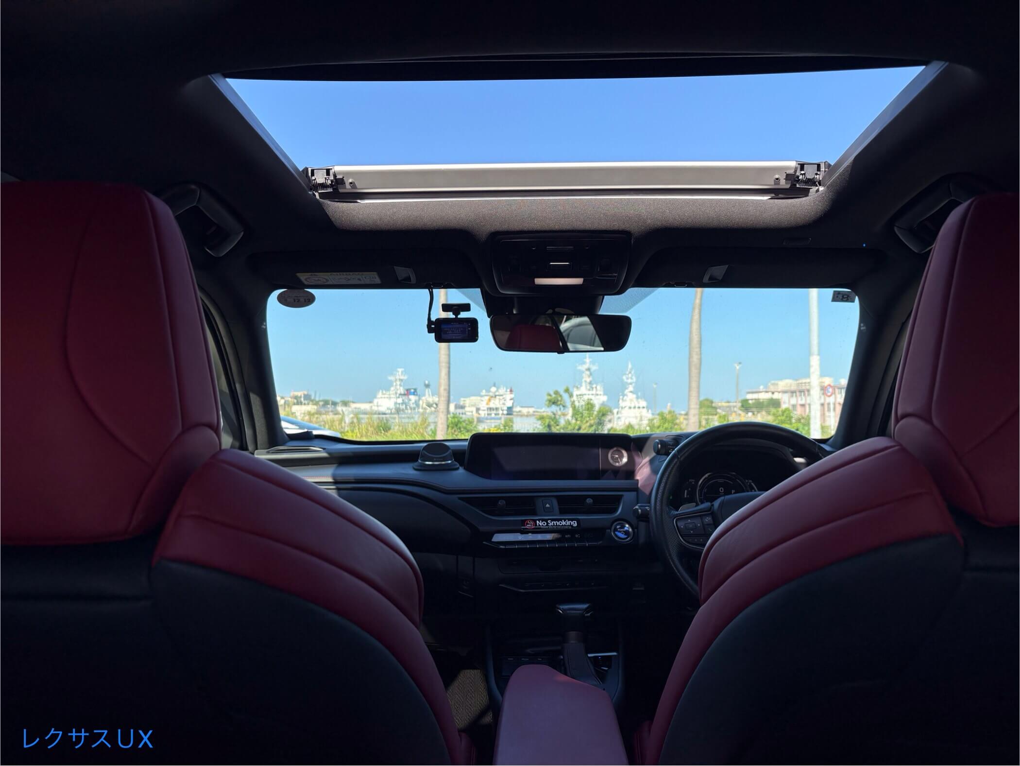 LEXUS UX250h Fスポーツ