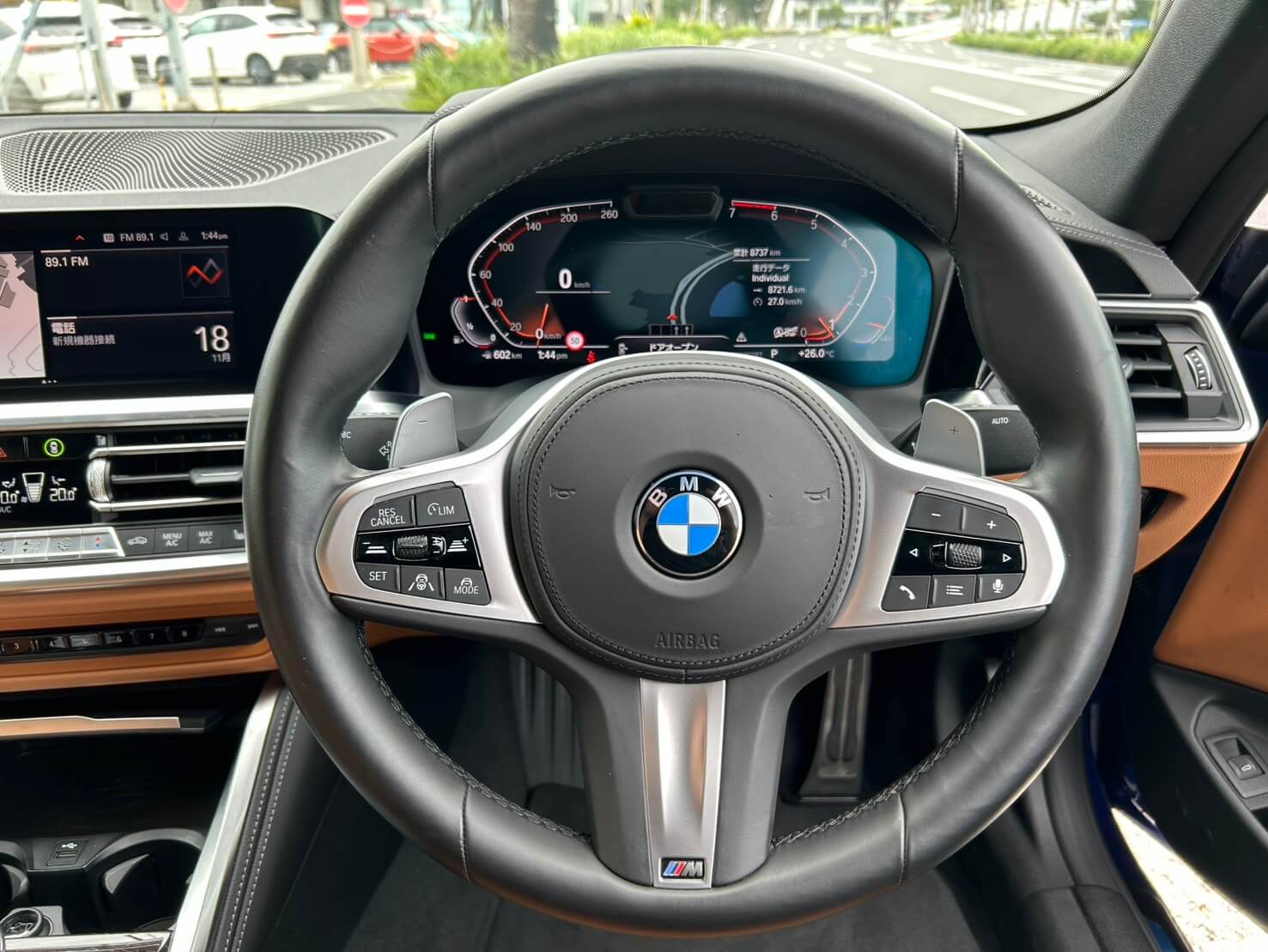 BMW 420i カブリオレMスポーツ(ブルー)