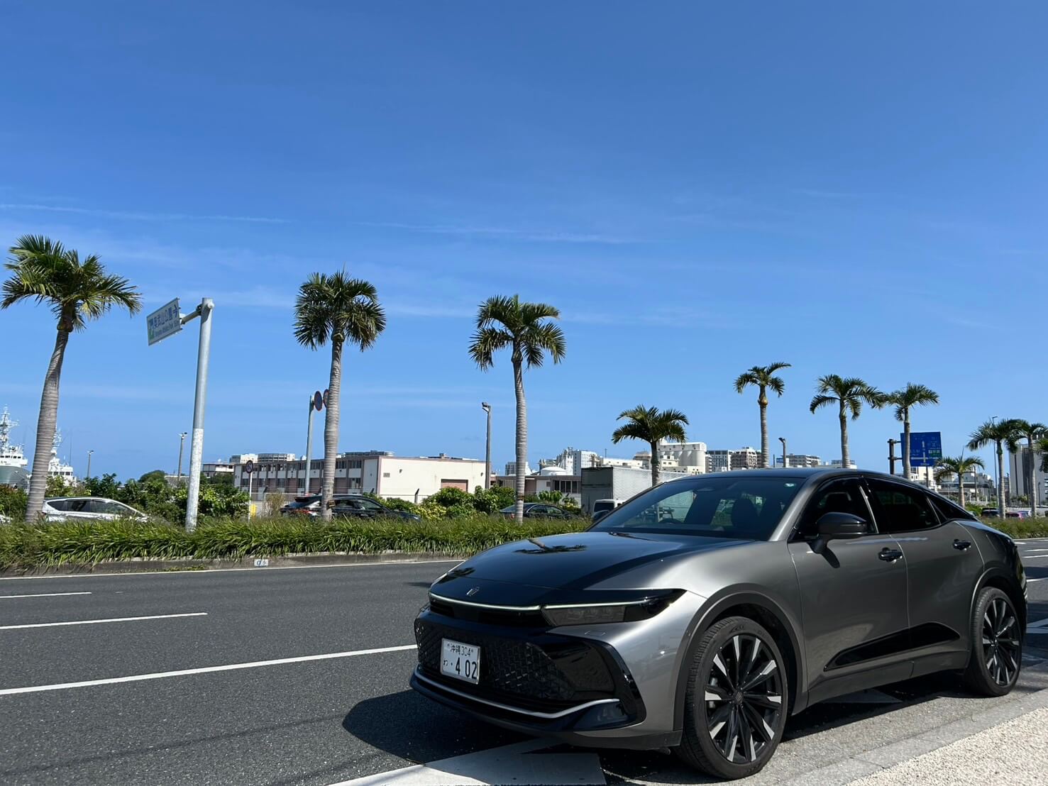 TOYOTA クラウンクロスオーバーRS