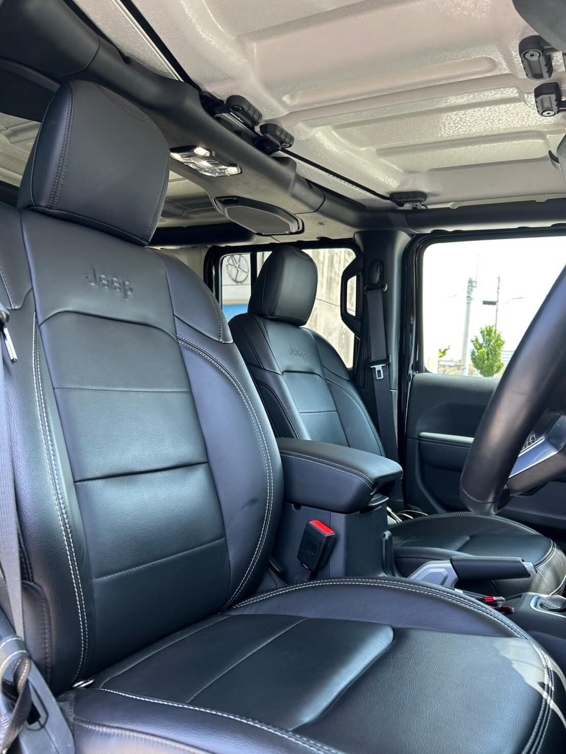 Jeep ラングラー アンリミテッドサハラ