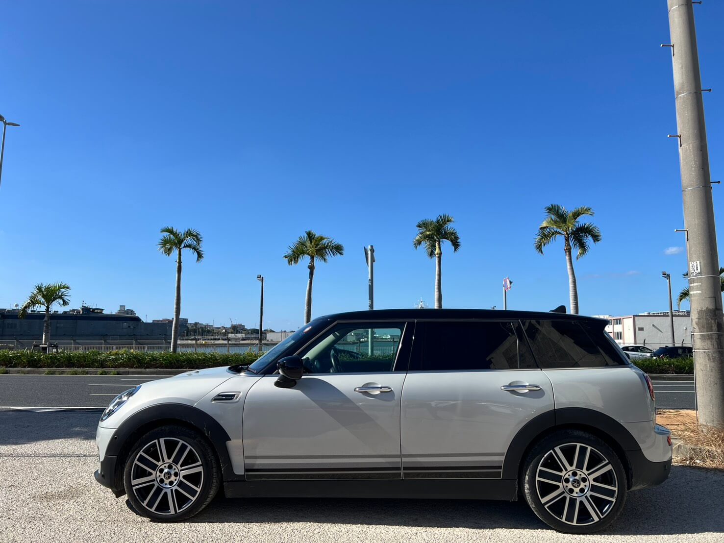 MINI クラブマン サヴィルロウエディション