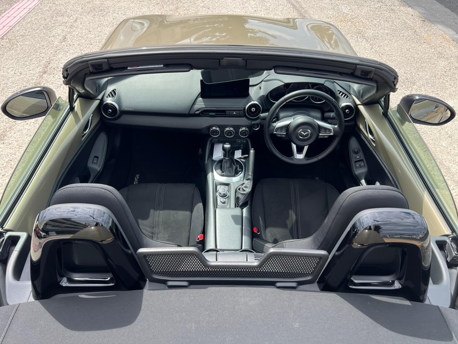 マツダ ロードスター S スペシャルパッケージ（ベージュ）